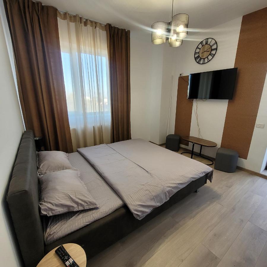 Modern Class * Bucarest