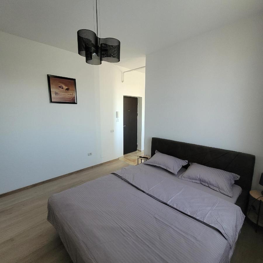 Modern Class Bucharest